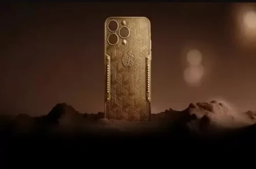 Mencicipi Cokelat Replika iPhone 15 Pro Max, Harganya Bikin Kaget